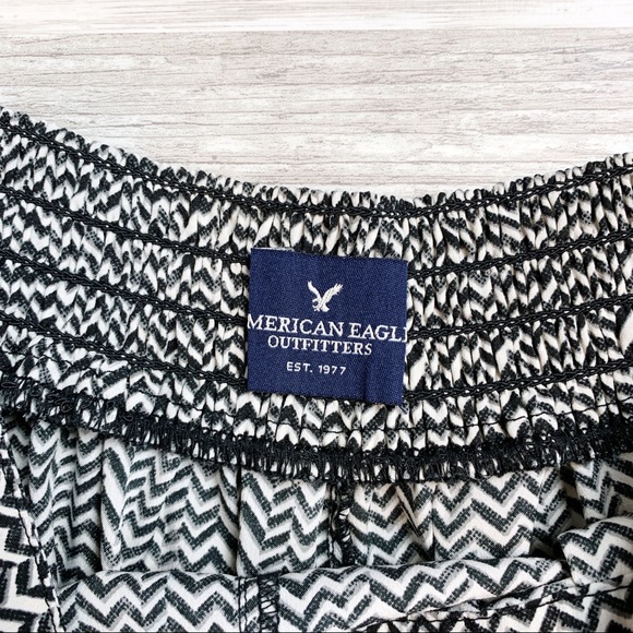 American Eagle Chevron Shorts - Picture 6 of 8